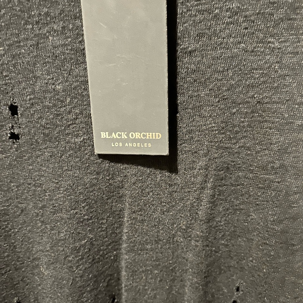 NWT Black Orchid Tee - Picture 4 of 6